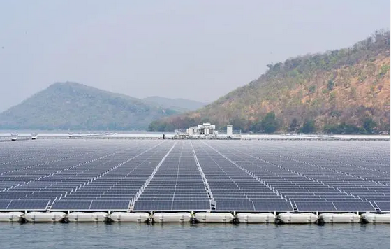 中企承建泰國水面漂浮光伏電站項目並網發(fā)電