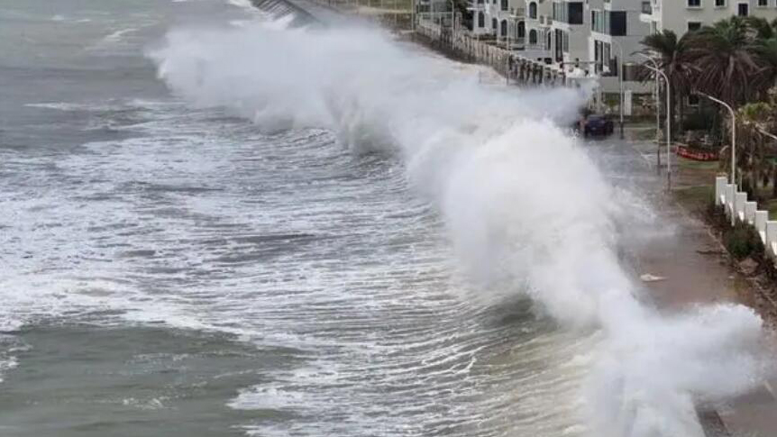 颱風(fēng)「派比安」已在海南島萬寧市禮紀(jì)鎮(zhèn)沿海地區(qū)登陸