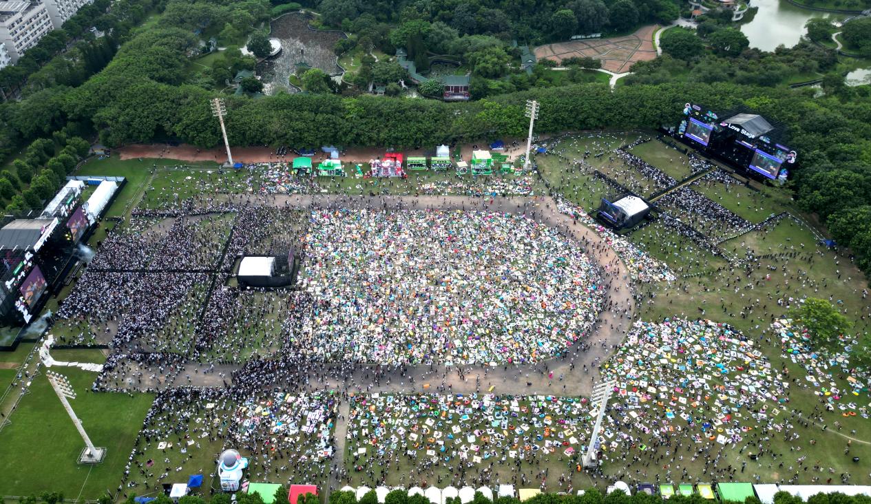 「莓」好假期不期「鵝」遇 潮流東莞如約而至