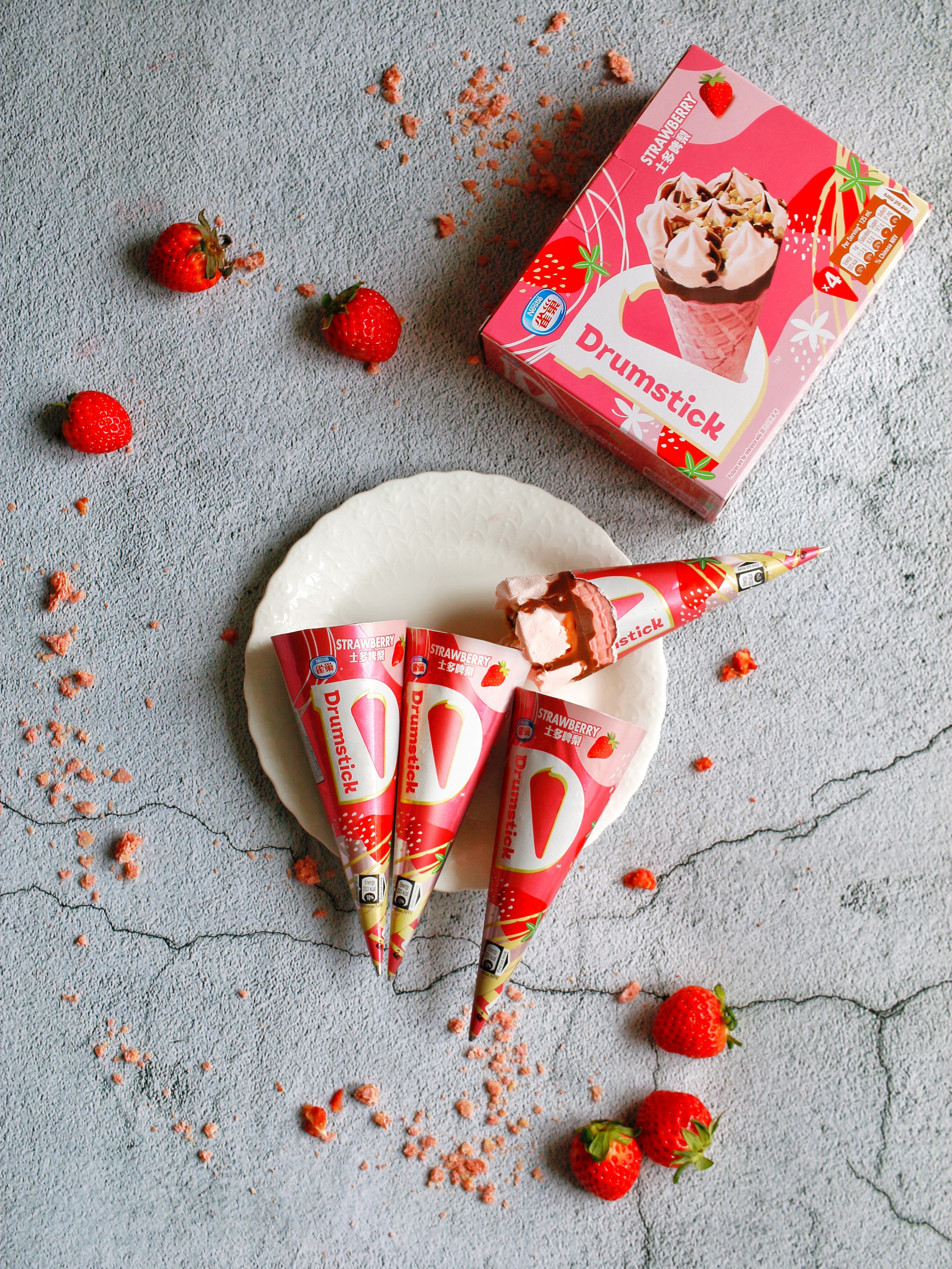 Moodshot_NESTLé DRUMSTICK 2024 Strawberry Pink Cone_2.jpeg